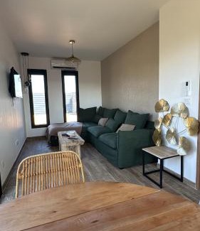 Bonifacio House | casanova