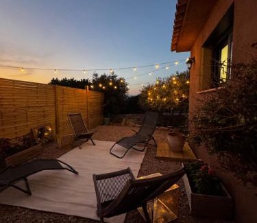 Bonifacio House | casanova