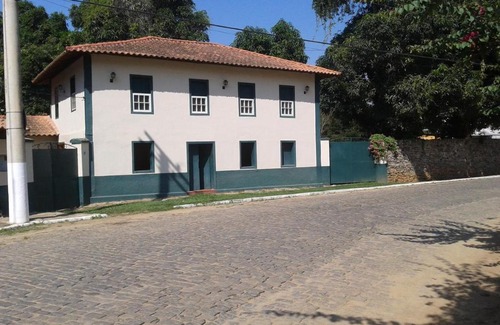 Parapeuna Ski Chalet | Casarão e Chalés das Mangueiras