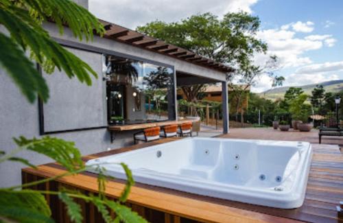 Serra do Cipo Ski Chalet | Casas 3 Encantos