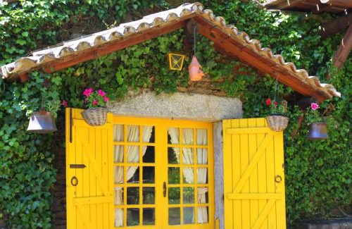 Vilar de Mouros House | Casas Da Azenha