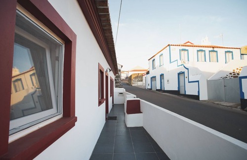 Angra do Heroismo House | Casas da Ribeira I- Incluido Pequeno Almoço