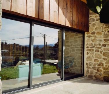 Paredes de Coura House | Casas das Japoneiras