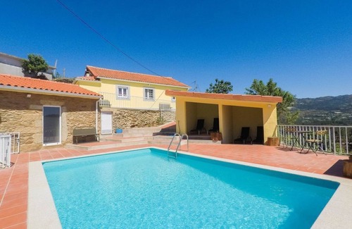 Molares House | Casas do Vale Vila Nune - Accommodation and Private Pool