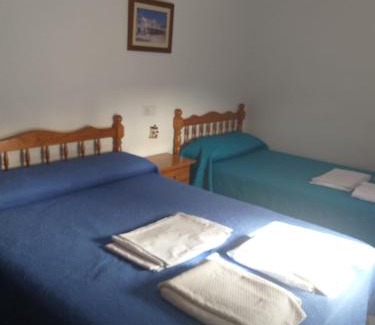 Los Giles Ski Chalet | CASAS RURALES LA TOBICA