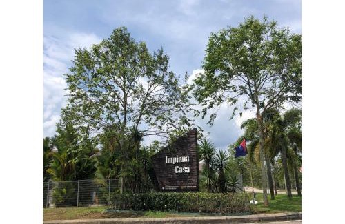Kluang House | CasaStayz Kluang