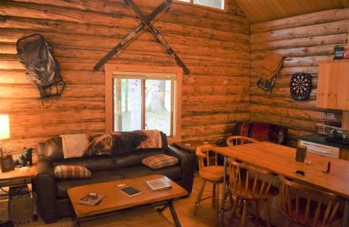 Packwood House | Cascade Log Cabin