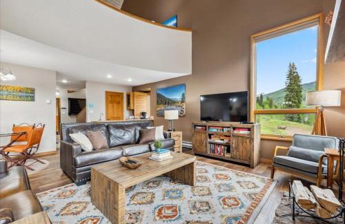 Purgatory House | Cascade Village 61