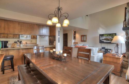 Purgatory House | Cascade Village 31