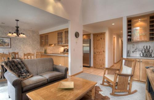 Purgatory House | Cascade Village 45
