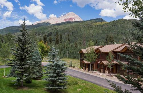 Purgatory House | Cascade Village 45
