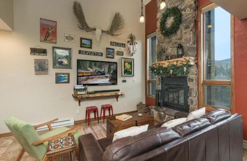 Purgatory House | Cascade Village 29