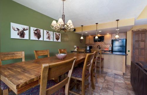Purgatory House | Cascade Village 29