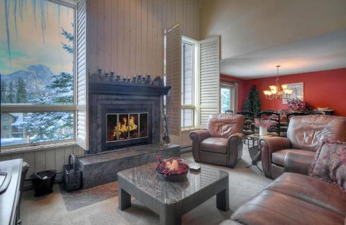 Purgatory House | Cascade Village 35