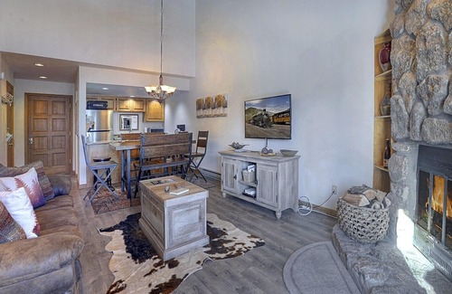 Purgatory Condo | Cascade Village/Deck w/Mountain Views/Heated Pool