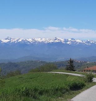 Murazzano Apartment | Cascina Binello Appartamento A
