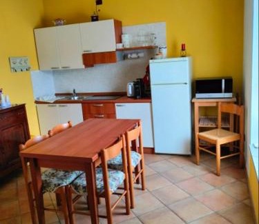 Agliano Terme Apartment | Cascina Cantaret Agriturismo
