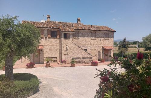Recanati House | Cascina del Poeta