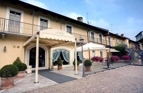 Venaria Reale House | Cascina Di Corte