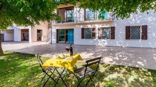 Ponzano Monferrato Villa | CASCINA LA VALLE 10&2, Emma Villas