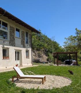 Merana Apartment | Cascina Le Moire