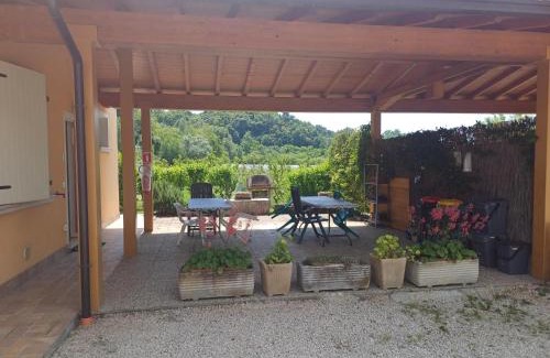 Villanuova sul Clisi Apartment | Cascina Legnago bilocale a 6 chilometri da Salò