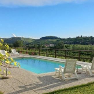 Neive House | Cascina Longoria