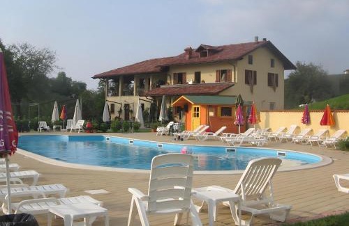 Dogliani Villa | Cascina Manzo