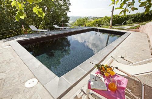 Grazzano Badoglio House | Cascina Rosa B&B