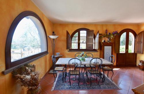 Montescudaio House | CASE&COLLINE Villa Laura