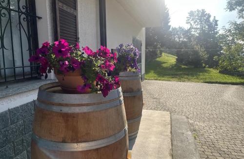 Cravanzana House | Case Vista Alta Langa, La Cascina