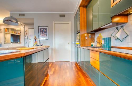 Vimodrone Apartment | CaseOspitali - Casa Di Bibi, colorato ed elegante bilocale vicino al Naviglio Martesana per 4