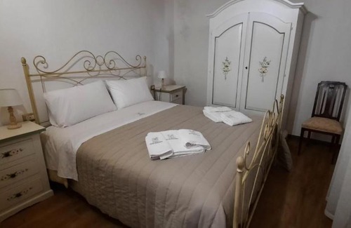 Palazzolo Acreide Historic Centre Apartment | Casetta Castelvecchio
