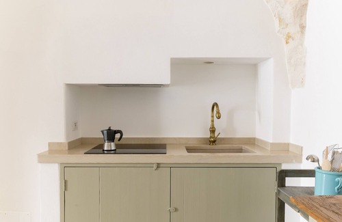 Old Town Cisternino Apartment | Casetta Wilma by Wonderful Italy