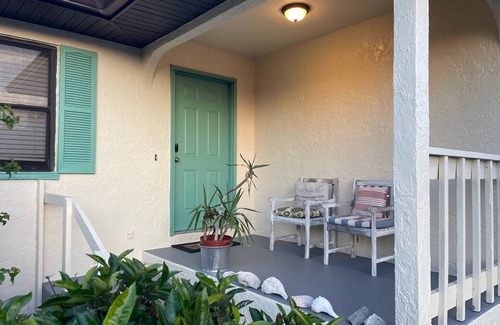 Laurel House | CASEY KEY- NOKOMIS BEACH HOUSE