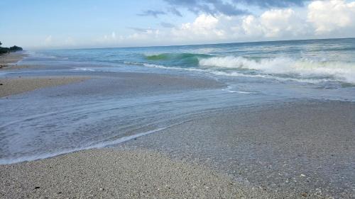 Nokomis Resort | Casey Key Resort - Gulf Shores