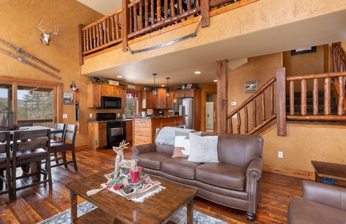 Lead Cabin | Cash Sluice Lodge | 3 Bed, 3 Bath