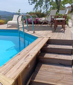 Saturnana House | Casina in pietra