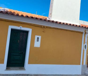 Cabecao Villa | Casinha Amarela