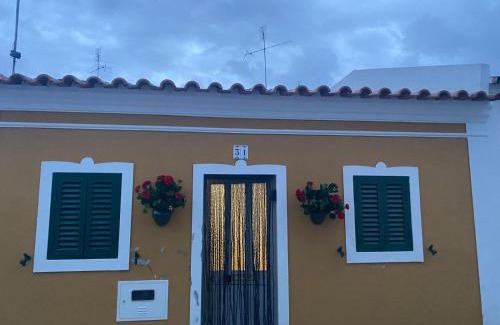 Cabecao Villa | Casinha Amarela