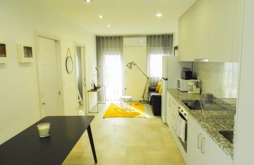 Valenca House | Casinha dos Carris