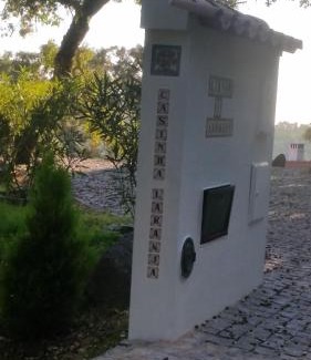 Monchique House | Casinha Laranja