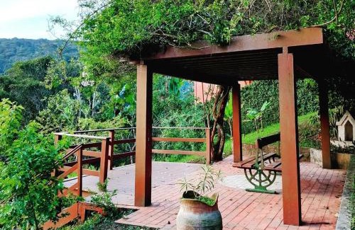Albuquerque House | Casinha no Vale Feliz