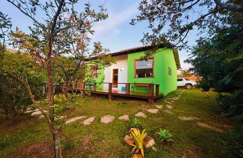 Lapinha da Serra House | CASINHAS DA LAPINHA- Lapinha da Serra - Casa Verde 2 suites com deck - LATE CHECK OUT- Piscina compartilhada