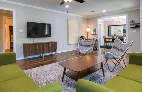 Durant House | 'Casino Cottage' Getaway: 4 Mi to Choctaw Casino!
