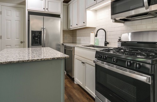 Durant House | 'Casino Cottage' Getaway: 4 Mi to Choctaw Casino!