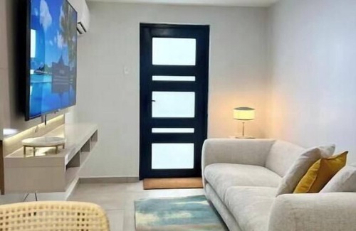 Aguadilla Pueblo Hotel | Casita Antonia: Amapolas