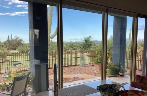 Tucson House | Casita Azul: A Sonoran Desert Guesthouse