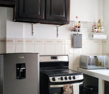 Alajuela Apartment | Casita cerca del aeropuerto