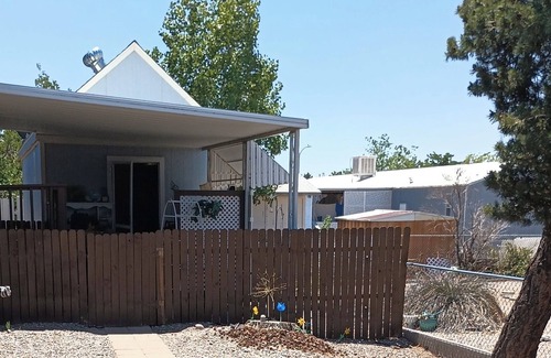 North Albuquerque Acres Apartment | Casita Chiquita, a Charming studio in North East Albuquerque.